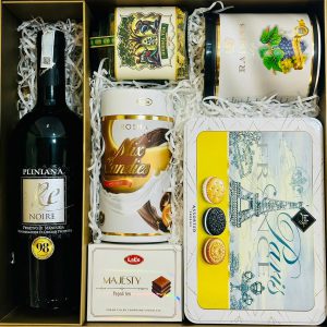 Hộp Quà Tết Doanh Nghiệp Tần Vương 2025